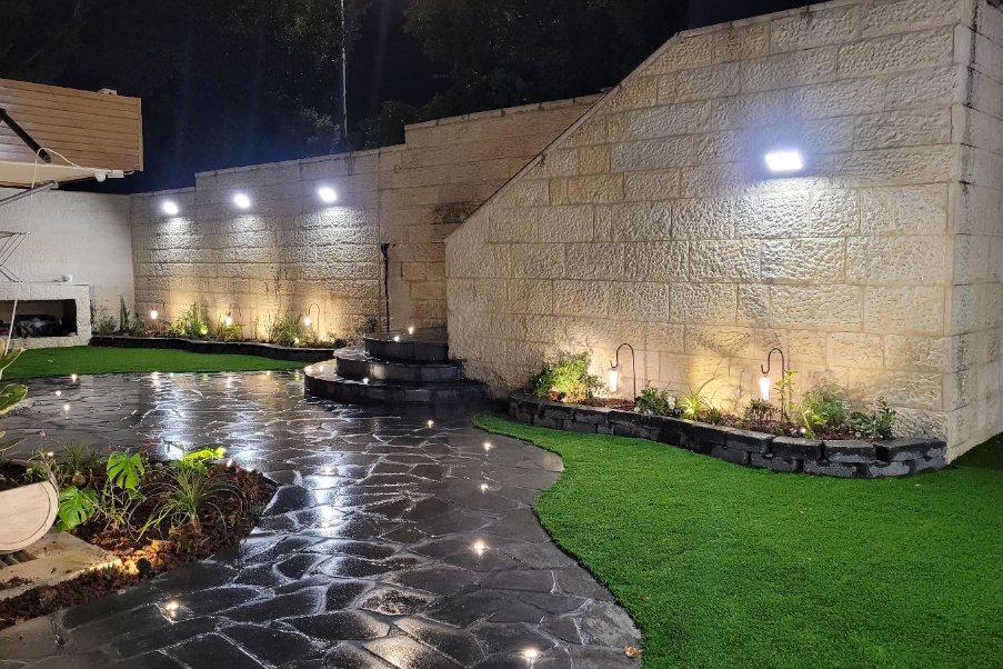 גבעה B - ברים image